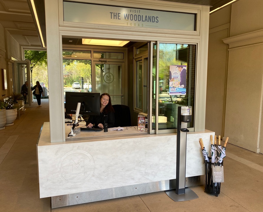 Concierge desk 