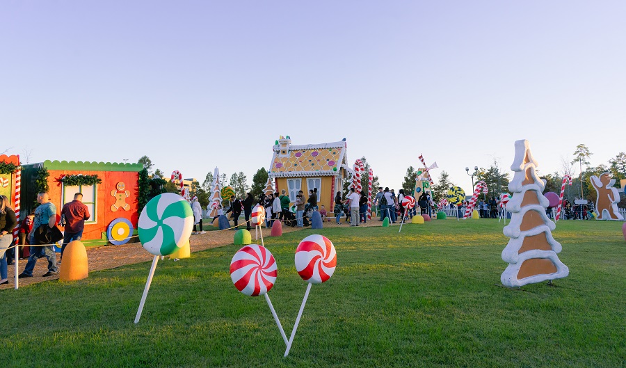 Giant Gingerbread Village 5