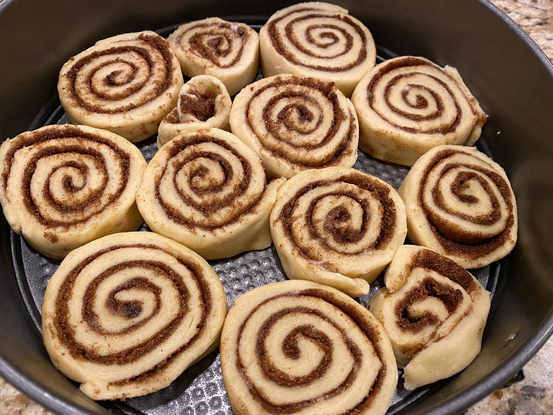 cinnamonrolls1