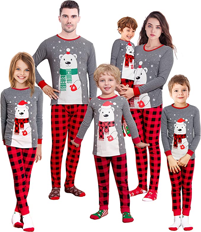 holiday pajamas