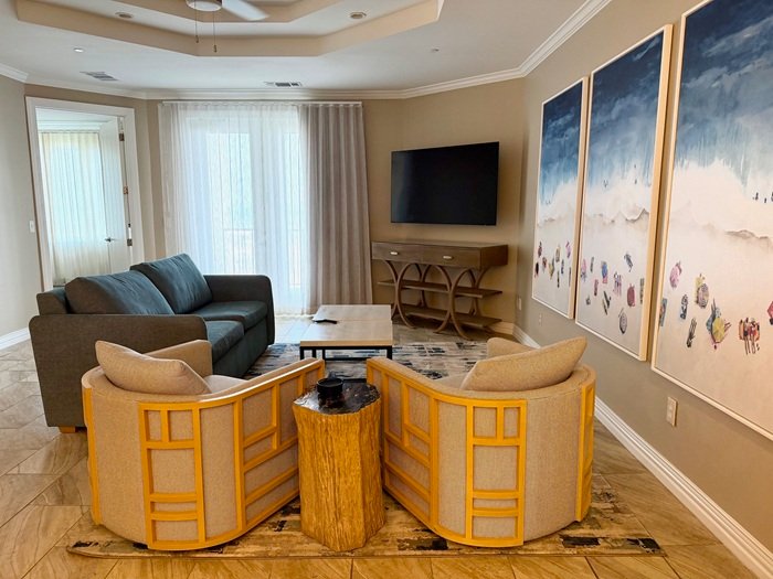 holidayinn woodlandsmommy11