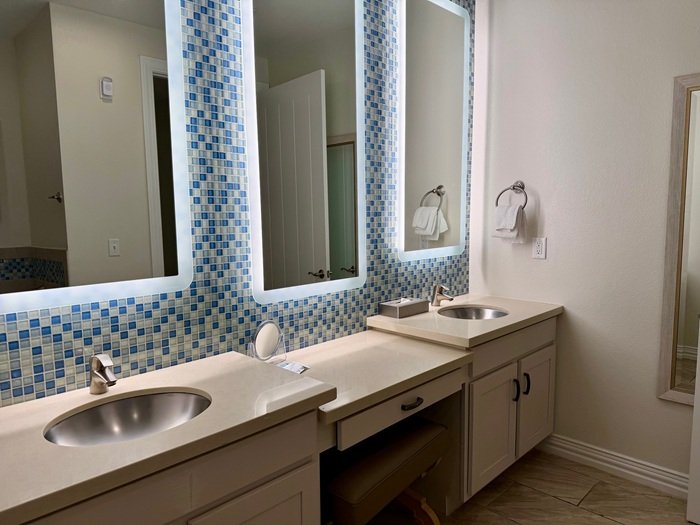 holidayinn woodlandsmommy7