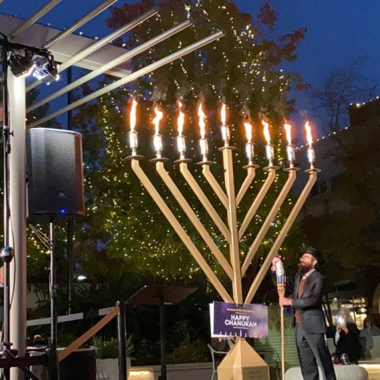  Market Street to host Grand Chanukah Celebration & Menorah Lighting Sunday, Dec. 29